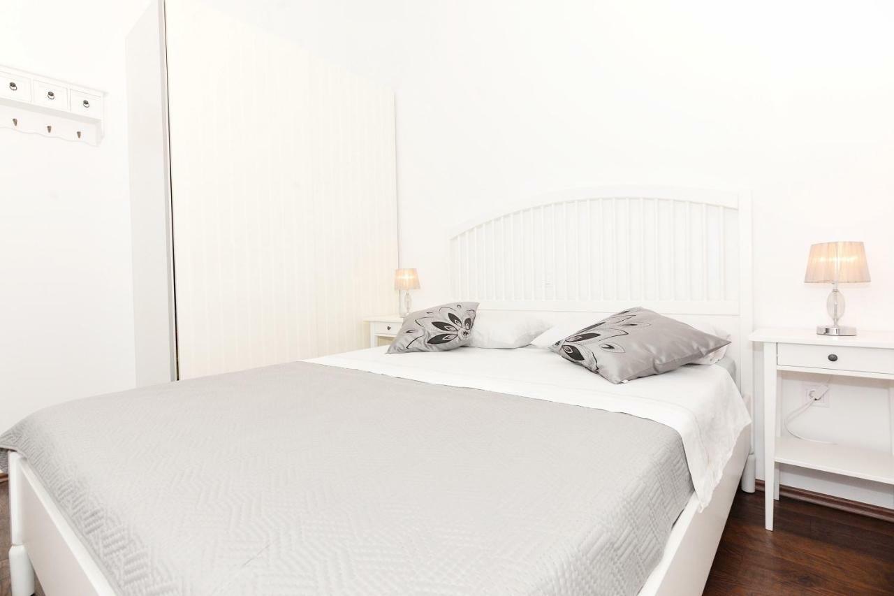 Apartment Nadoveza Tribalj Eksteriør billede