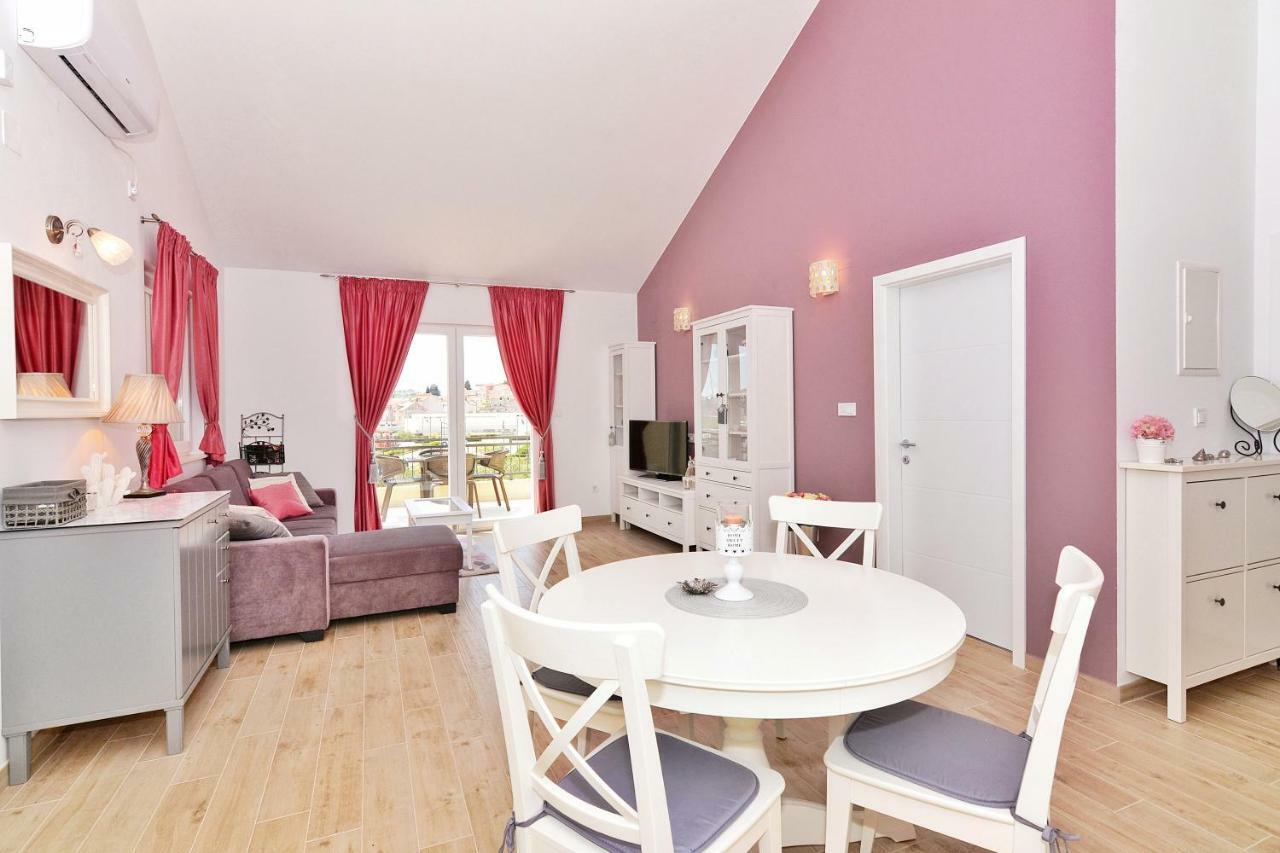 Apartment Nadoveza Tribalj Eksteriør billede